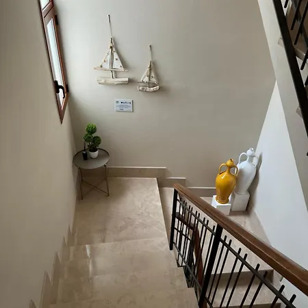 Ξενοδοχείο με διαμερίσματα San Pietro 4*