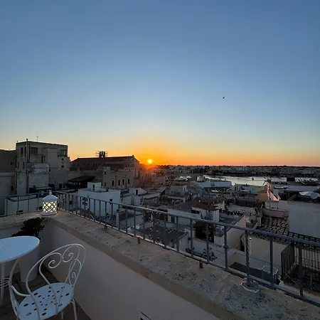 San Pietro Apartahotel 4*