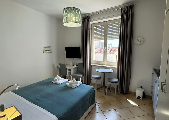 San Pietro 4*